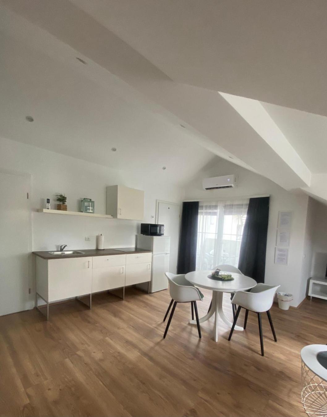Apartma Spela, Zara Apartment